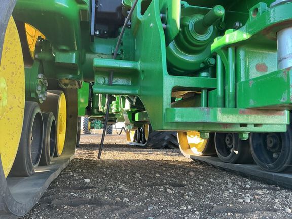 2023 John Deere 9RX 590 Tractor Rubber Track