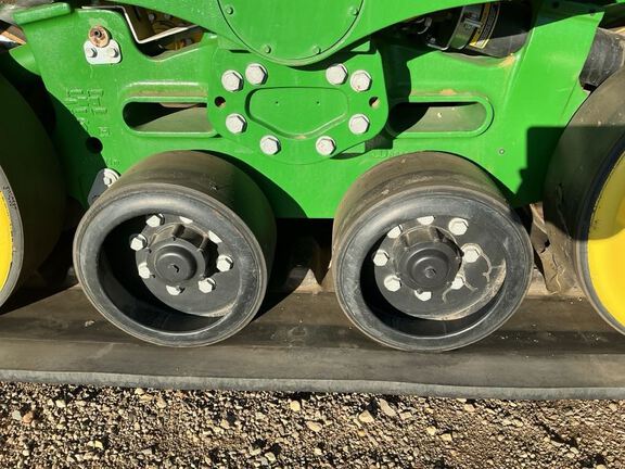 2023 John Deere 9RX 590 Tractor Rubber Track