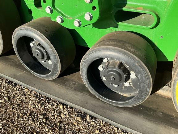 2023 John Deere 9RX 590 Tractor Rubber Track