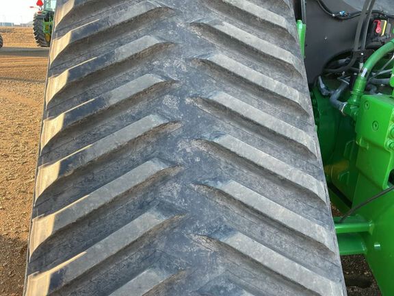2023 John Deere 9RX 590 Tractor Rubber Track