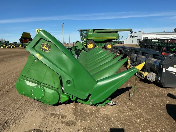 2022 John Deere C16R Header Corn Head