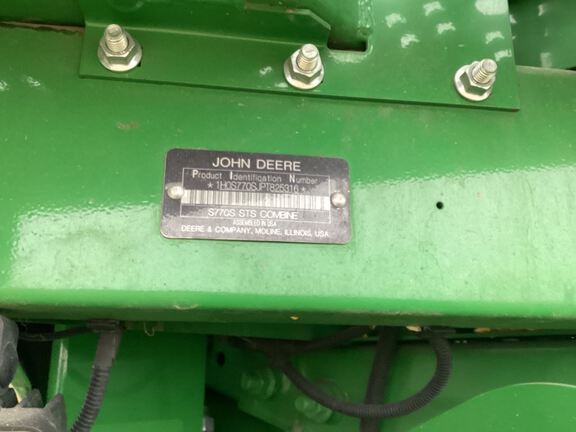 2023 John Deere S770 Combine