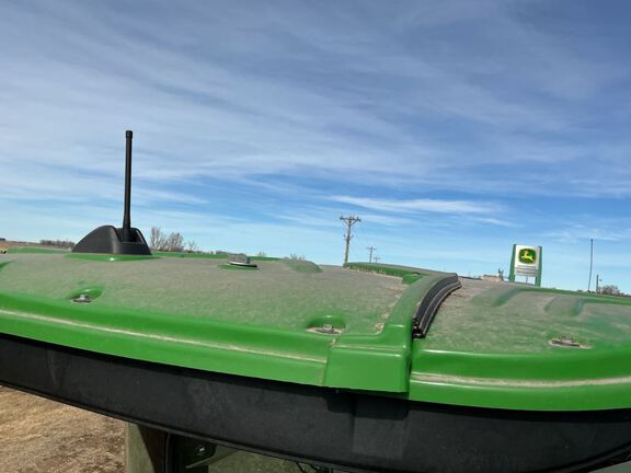 2023 John Deere S780 Combine