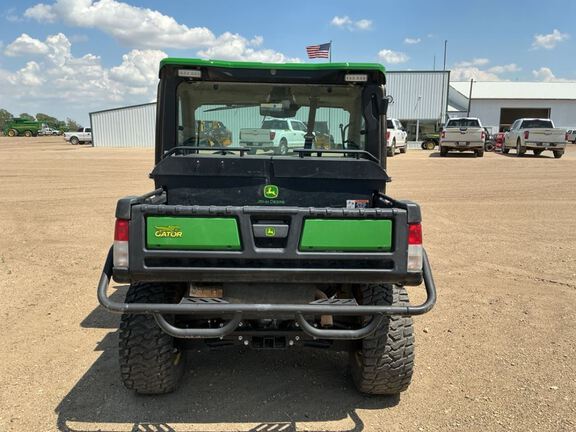 2023 John Deere XUV835R ATV