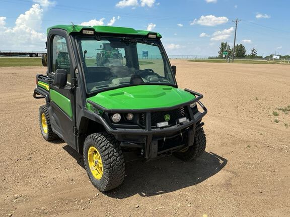 2023 John Deere XUV835R ATV