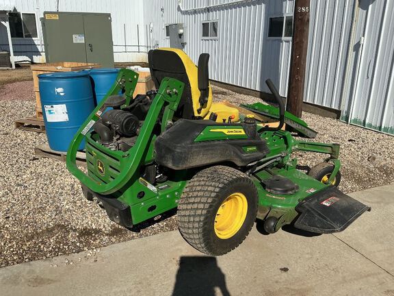 2025 John Deere Z960M Mower/Zero Turn