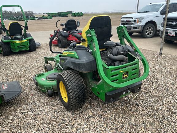 2025 John Deere Z960M Mower/Zero Turn