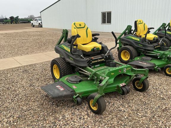 2025 John Deere Z960M Mower/Zero Turn