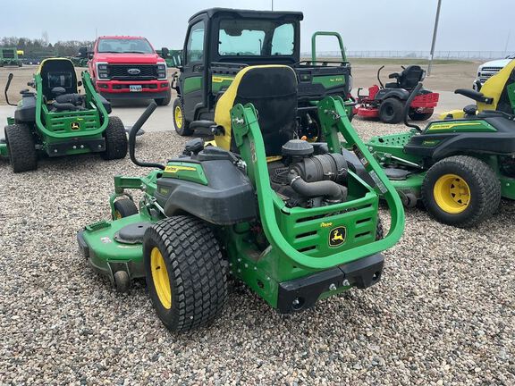 2025 John Deere Z960M Mower/Zero Turn