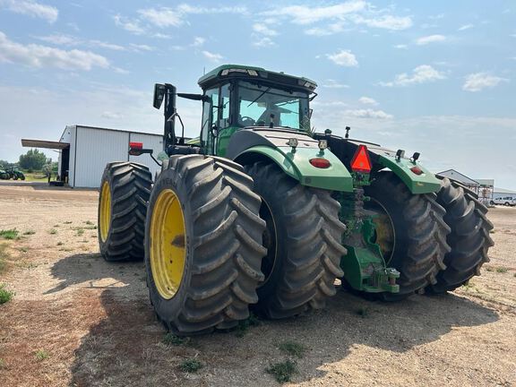 2022 John Deere 9R 590 Tractor 4WD