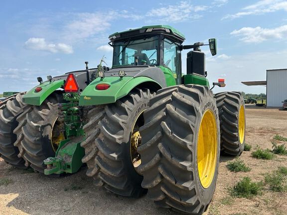 2022 John Deere 9R 590 Tractor 4WD