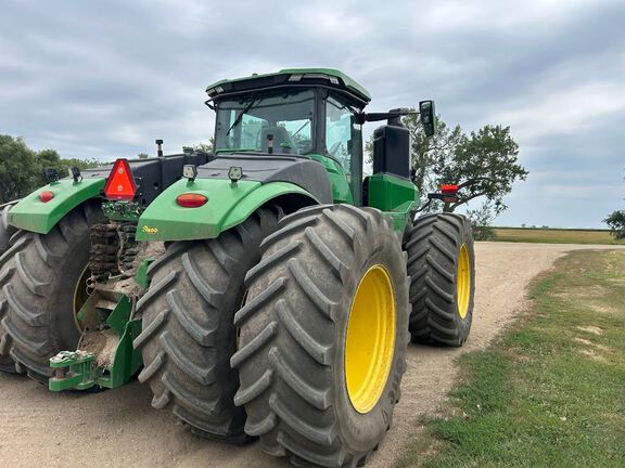 2024 John Deere 9R 490 Tractor 4WD