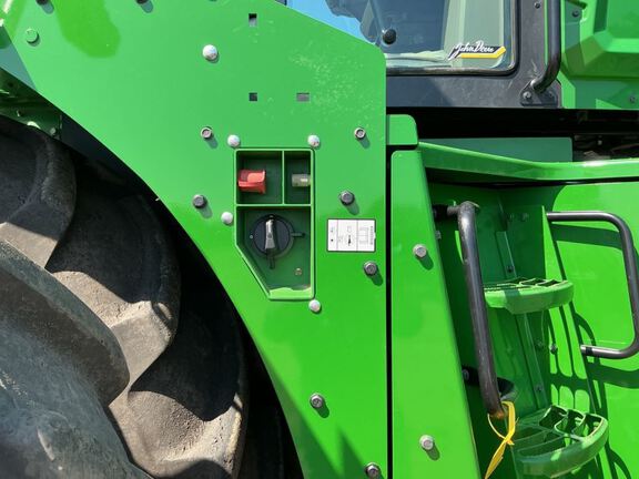 2024 John Deere 9R 490 Tractor 4WD