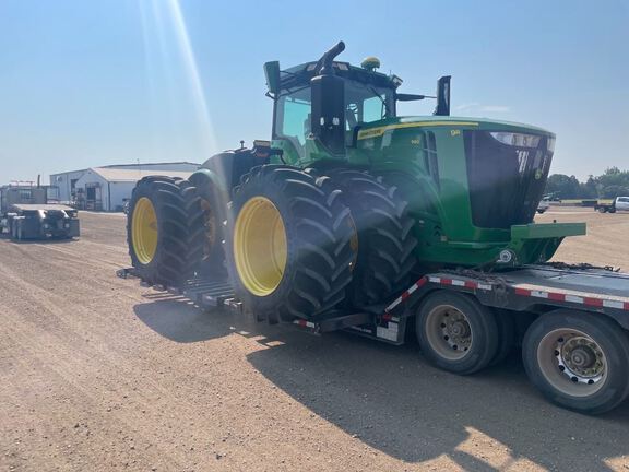 2022 John Deere 9R 590 Tractor 4WD
