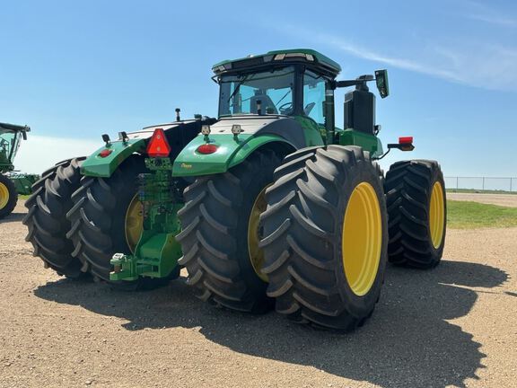 2022 John Deere 9R 590 Tractor 4WD