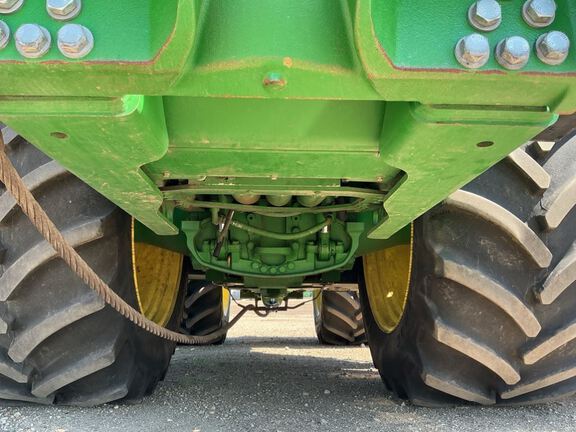 2022 John Deere 9R 590 Tractor 4WD