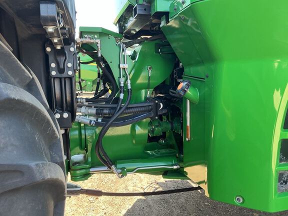 2022 John Deere 9R 590 Tractor 4WD