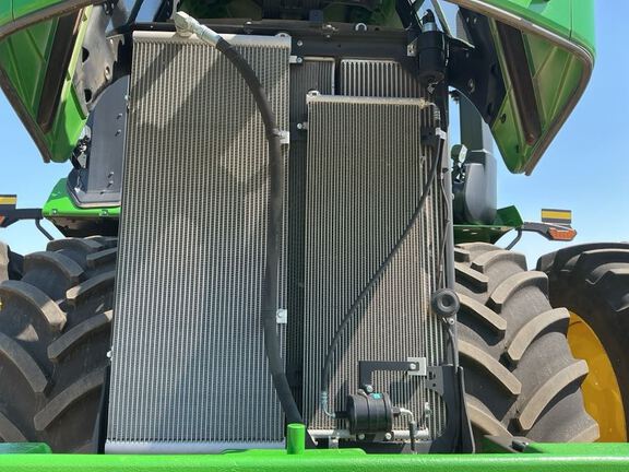 2022 John Deere 9R 590 Tractor 4WD