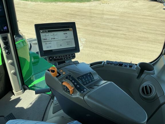2022 John Deere 9R 590 Tractor 4WD