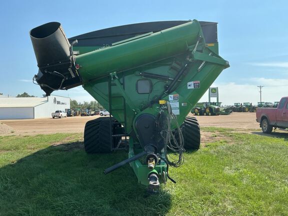 2014 Brent 1196 Grain Cart