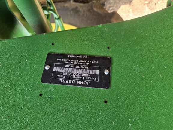 2025 John Deere 8R 250 Tractor