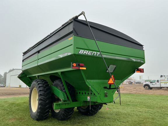 2008 Brent 1194 Grain Cart
