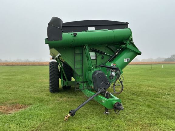 2008 Brent 1194 Grain Cart