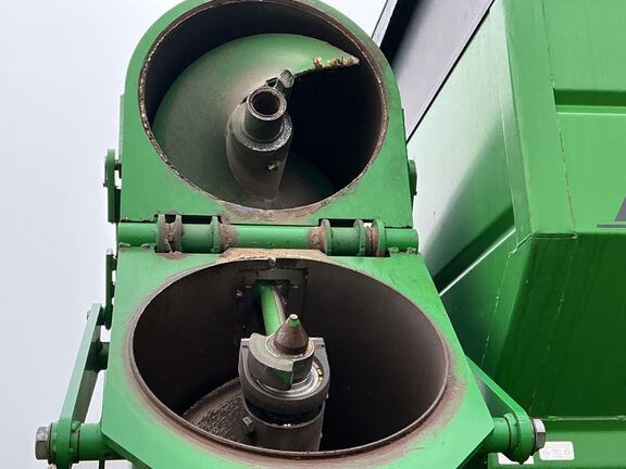 2008 Brent 1194 Grain Cart