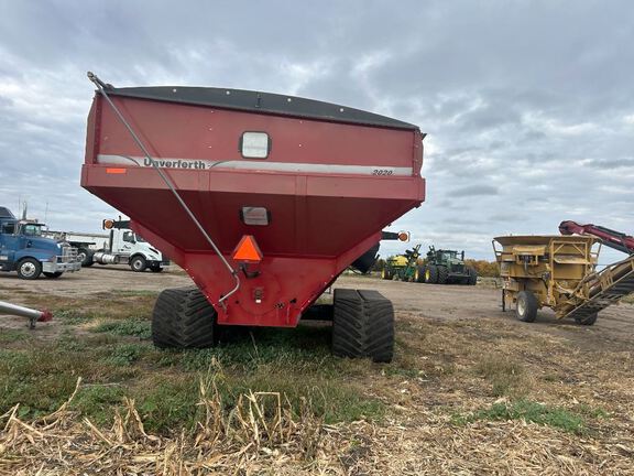 2018 Unverferth 2020 Grain Cart