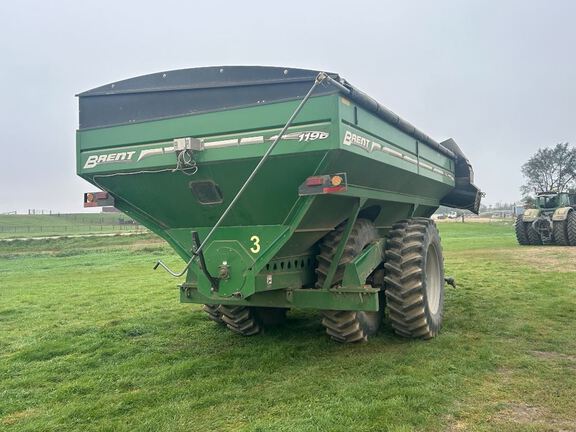 2016 Brent 1196 Grain Cart