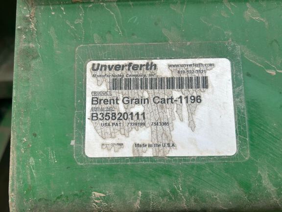 2016 Brent 1196 Grain Cart
