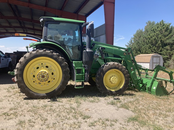 2016 John Deere 6215R Tractor