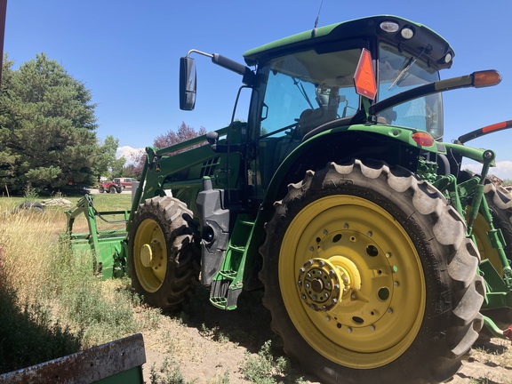 2016 John Deere 6215R Tractor