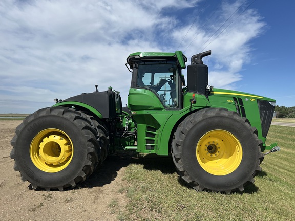 2023 John Deere 9R 590 Tractor 4WD