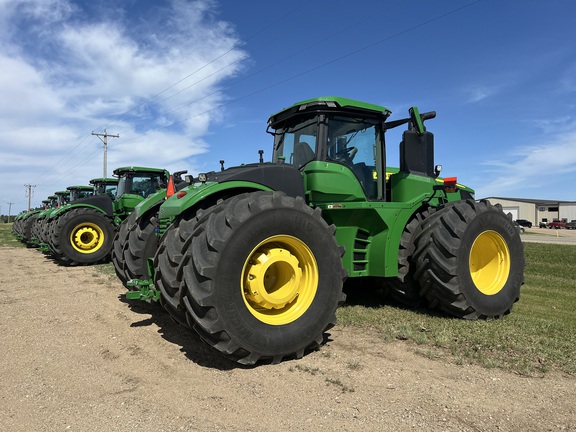 2023 John Deere 9R 590 Tractor 4WD