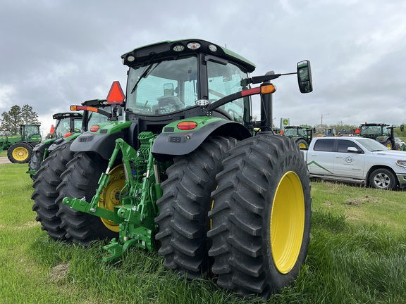 2023 John Deere 6R 250 Tractor