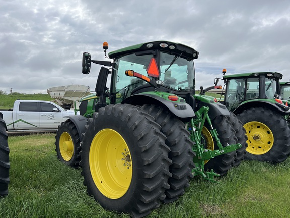 2023 John Deere 6R 250 Tractor