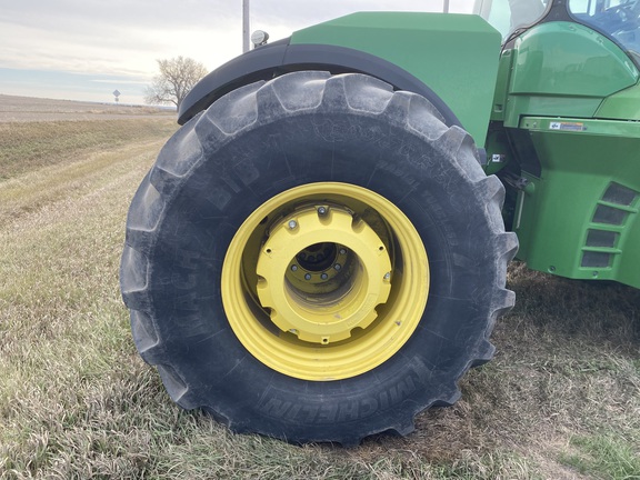 2015 John Deere 9570R Tractor 4WD