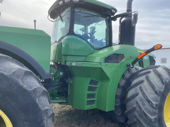 2015 John Deere 9570R Tractor 4WD