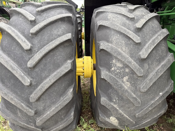 2015 John Deere 9570R Tractor 4WD