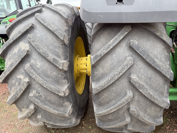 2015 John Deere 9570R Tractor 4WD