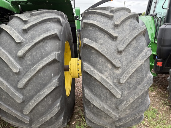 2015 John Deere 9570R Tractor 4WD