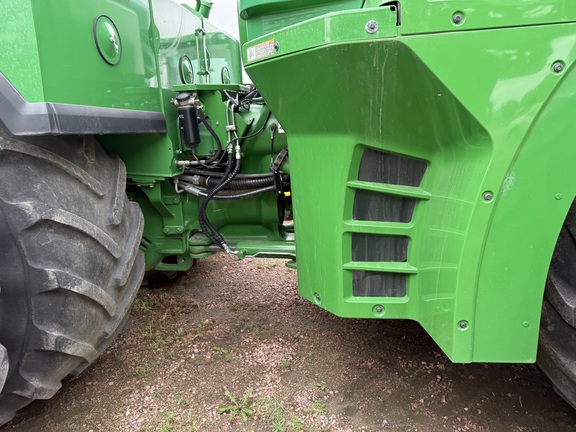 2015 John Deere 9570R Tractor 4WD