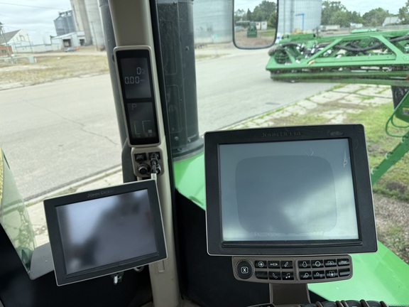 2015 John Deere 9570R Tractor 4WD