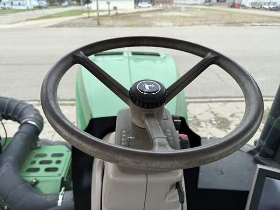 2015 John Deere 9570R Tractor 4WD