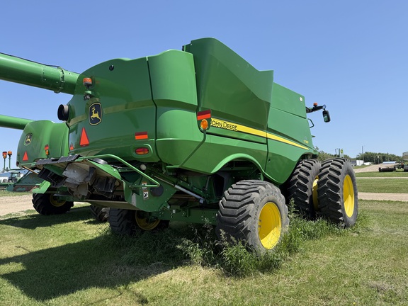 2019 John Deere S780 Combine
