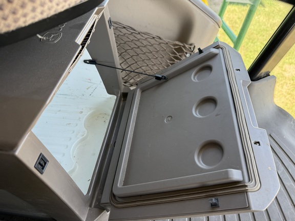 2019 John Deere S780 Combine