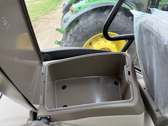 2024 John Deere 6R 155 Tractor