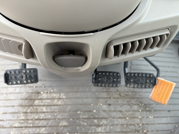 2024 John Deere 6R 165 Tractor