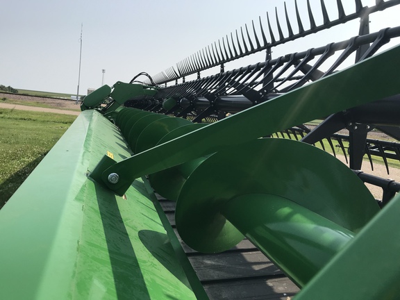 2022 John Deere RD45F Header Combine